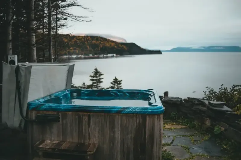 Luksusowy relaks w jacuzzi - odprężenie w domowym zaciszu